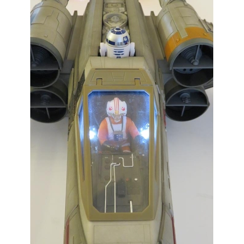 Star Wars: The DeAgostini X-Wing fully built large scale Star Wars: The DeAgostini X-Wing fully built large scale