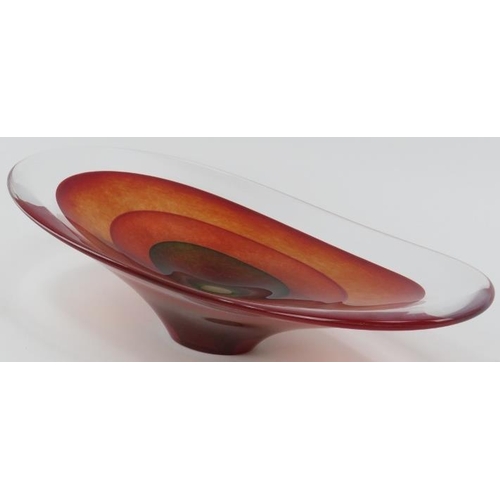 21 - A Teign Valley Glass ‘Saturn’ bowl designed by Richard Glass. Of shallow flared form, the clear glas... 