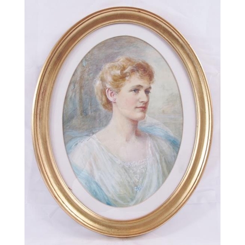 592 - Edwardian School - 'Portrait of a Lady', watercolour, oval, 33cm x 23cm, framed.
Condition report: N... 