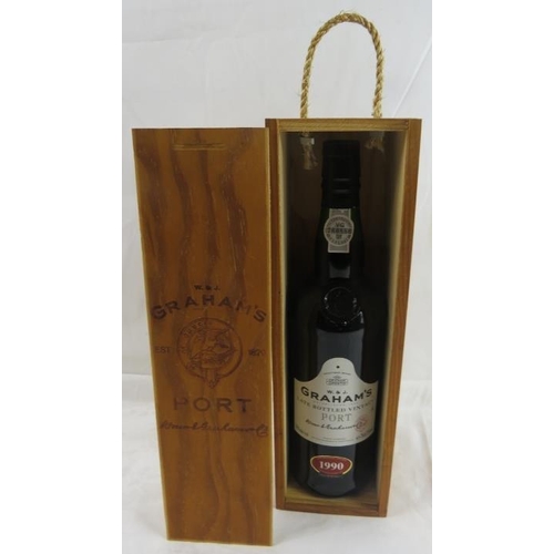 611 - Port: W & J Graham's late bottled vintage port, 1990, with wooden case (single bottle).