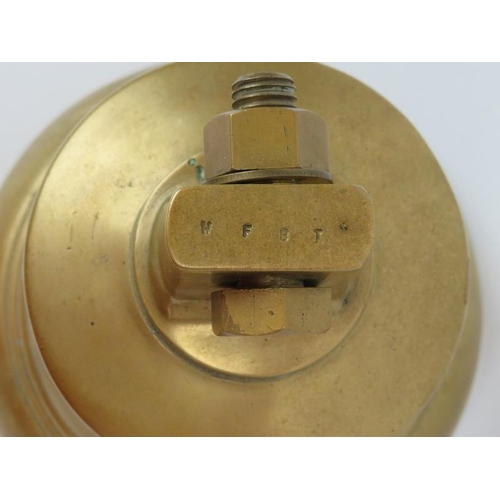 65 - A large brass Fire Station alerting bell. Struck WFBT to the canon. 25 cm height, 24.8 cm diameter. ... 