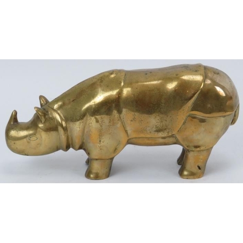 72 - A large vintage brass model of rhinoceros, 20th century. Probably to be utilised as a doorstop. 28.5... 