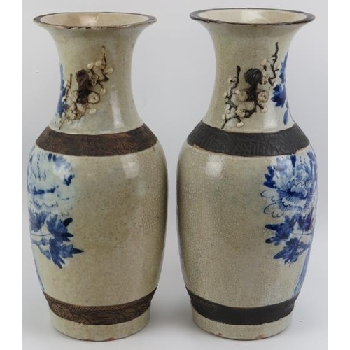 158 - A pair of Chinese blue and white crackle glaze vases, late 19th century. (2 items) 46.3 cm height. 
... 