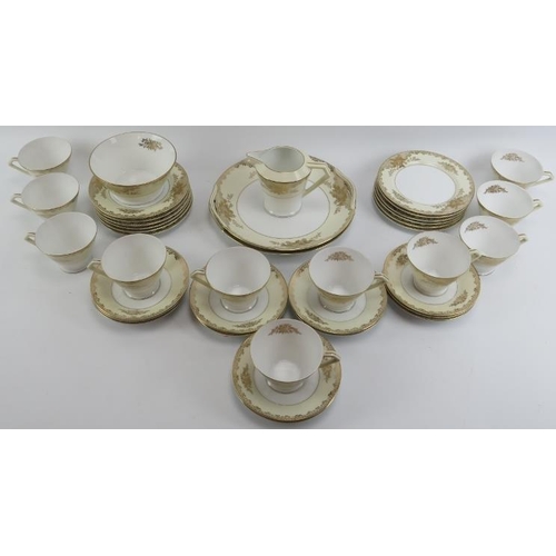 221 - A vintage Noritake gilt porcelain part tea service, 20th century. (37 items).
Condition report: Good... 