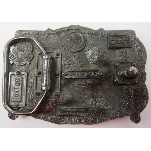 96 - A group of vintage British and American metal belt buckles. (9 items) 9.8 cm largest width. 
Conditi... 