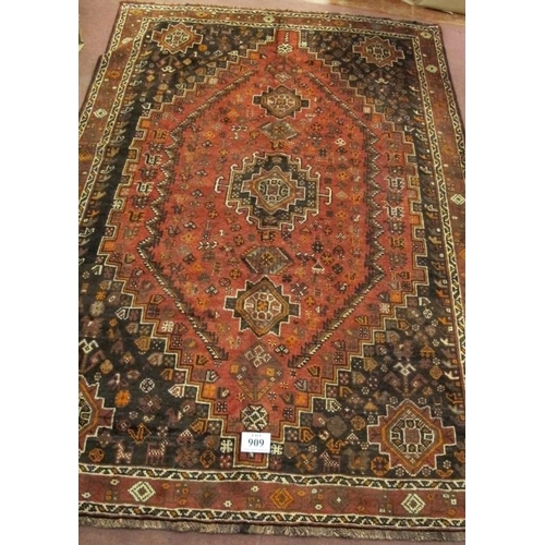 909 - A fine South West Persian Qashqai carpet central motif with 2 smaller each end. Good strong colours.... 