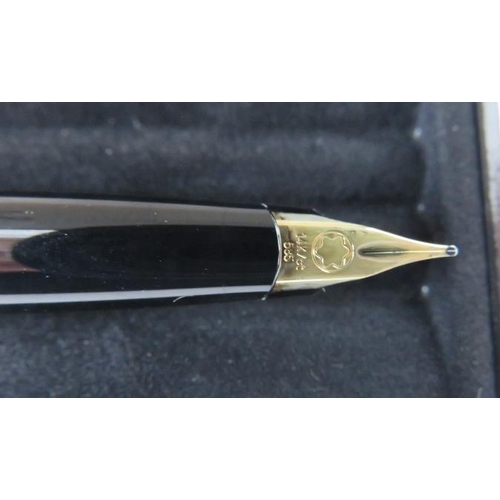 120 - A Montblanc ‘Classic’ black and gold fountain pen. 14K gold medium nib. With original pen case, pres... 