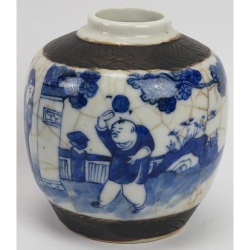 138 - Three Chinese blue and white crackle glazed ginger jars, late 19th century. 13.5 cm tallest height. ... 