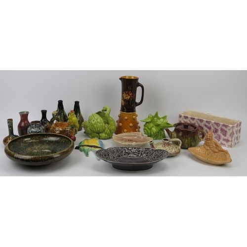 234 - A collection of Bretby ceramic wares, late 19th/early 20th century. (18 items) 11 cm tallest height.... 