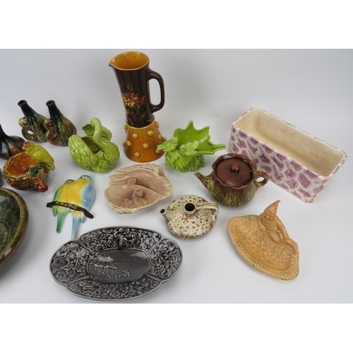 234 - A collection of Bretby ceramic wares, late 19th/early 20th century. (18 items) 11 cm tallest height.... 