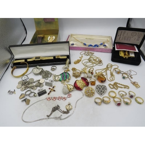 331 - A large collection of costume jewellery to include approx 15 various rings, chains, a blue stone nec... 