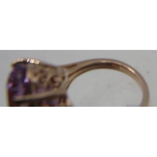 359 - Large 18mm x 13mm oval amethyst solitaire ring, size L/M, good cut, colour and clarity. 18k rose gol... 