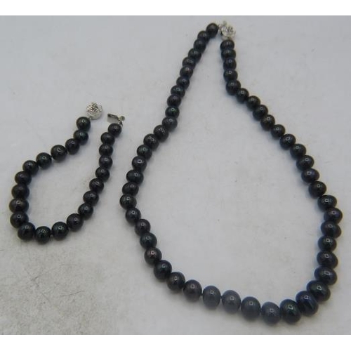 360 - Black freshwater pearl 18