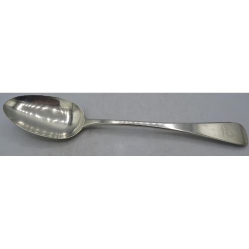 373 - A Georgian silver basting spoon, London 1811, Richard Turner. Approx weight 3.2 troy oz/100 grams.
C... 