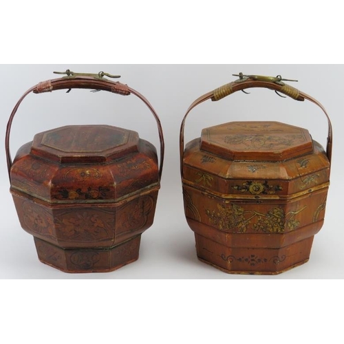 58 - Two Chinese gilt lacquered wood picnic boxes, 20th century. 34 cm approximate height. 
Condition rep... 