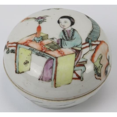 6 - A Chinese famille rose enamelled porcelain jar and cover, 19th century. The cover depicting a lady s... 