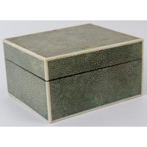 89 - An Art Deco shagreen jewellery / cigarette box, early/mid 20th century. With ivorine banding to the ... 