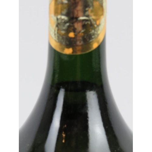 97 - A vintage bottle of Taittinger Comtes de Champagne, dated 1979. 750ml. 
Condition report: Sealed bot... 