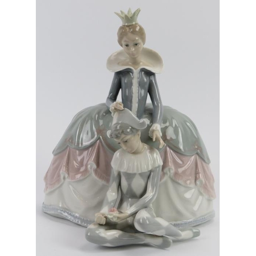 98 - A rare Lladro ‘Lady with young harlequin’ porcelain figurine designed by Salvador Furio, circa 1974 ... 