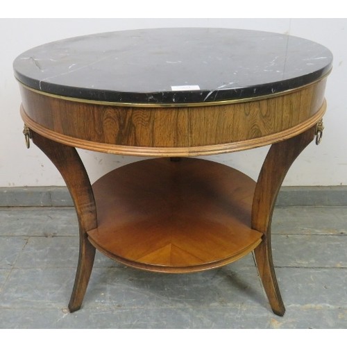 762 - A stylish Regency period design side table, 20th century, the circular marble top on mahogany finish... 