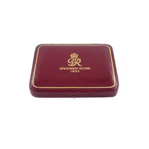 320 - A fine collection of four 1937 gold Specimen Sovereign set, in original Royal Mint box. Approx weigh... 