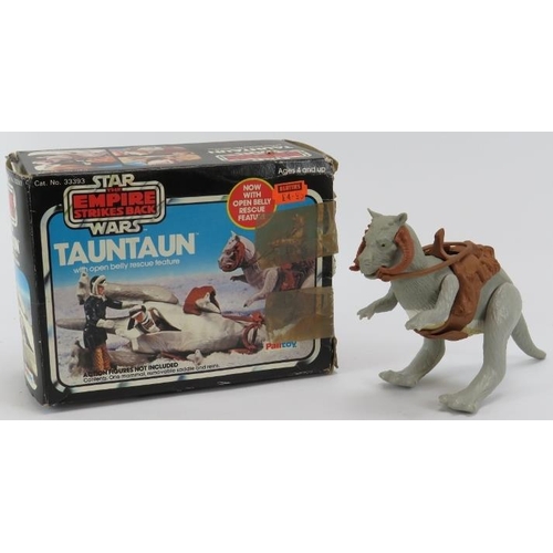 245 - Star Wars: A vintage Palitoy The Empire Strikes Back Tauntaun, circa 1980. Cat No.33309. 
Condition ... 