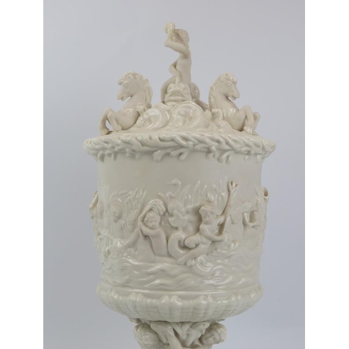 10 - A large Belleek ‘Prince of Wales’ porcelain ice pail and cover. Decorated depicting scenes of putti ... 