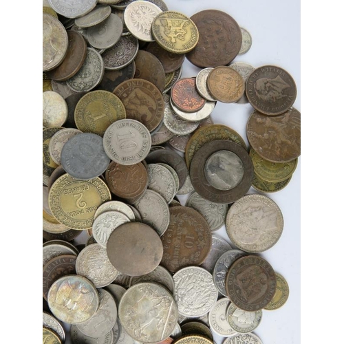 304 - Collection of mixed 19th and 20th century British and European coins including many silver. Over 1.5... 