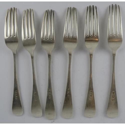 338 - Set of six Edwardian silver table forks, hallmarked for London 1910/11, maker Wakely & Wheeler.  Len... 