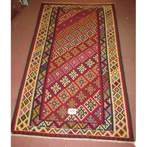 923 - South West Persian Qashgai Kilim, central repeat pattern, multi-coloured. 240cm x 146cm (approx).
Co... 