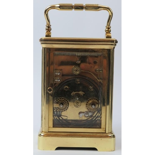 119 - A French L'Epee brass carriage clock, 20th century. Dial signed ‘L’Epee Fondee en 1839 Sainte Suzann... 