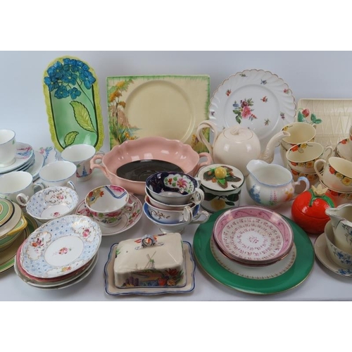 182 - A large quantity of British and European porcelain wares, late 19th/20th century. Notable manufactur... 