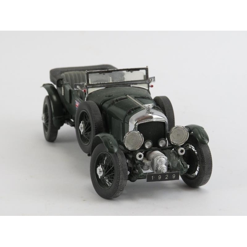 286A - A Franklin Mint 1929 Bentley die-cast model car. 19.5 cm length. Condition report: Some age related ... 