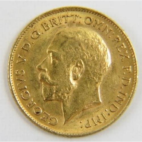 306 - George V 1914 gold half sovereign coin.