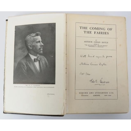 34 - A signed Arthur Conan Doyle novel entitled ‘The Coming of the Fairies’. Inscribed ‘With kind regards... 