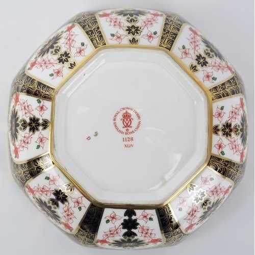 9 - A Crown Derby porcelain Imari pattern bowl. Of octagonal form. Numbered 1128 with factory marks bene... 