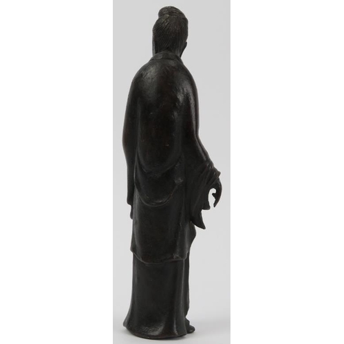 92 - A Chinese bronze figural statue, Qing dynasty. Possibly an interpretation of Lu Dongbin. 17.7 cm hei... 