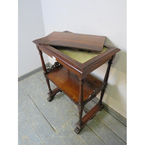 714 - A fine quality 19th century rosewood two-tier whatnot in the manner of Gillows, the top with removab... 