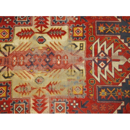 916 - A 20th century Persian style rug, very thin close weave similar to a wall hanging. 280cm x 140cm (ap... 