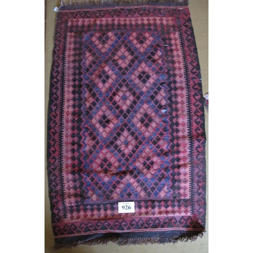 926 - A mid 20th Century Kilimi rug diamond pattern in blue, pink and dark brown 170 x 104cms

Condition r... 