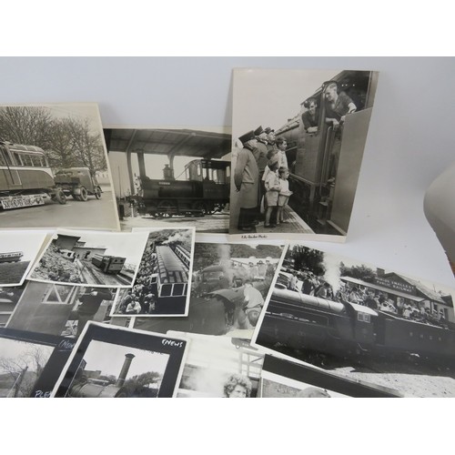 271 - A collection of 24 original press photos mainly of the Romney Hythe & Dymchurch Light Railway. 1940s... 