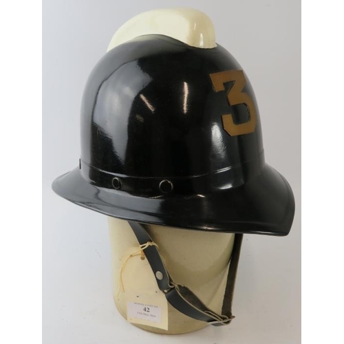 42 - A 1980s Chilean Santiago Fire Service fire helmet