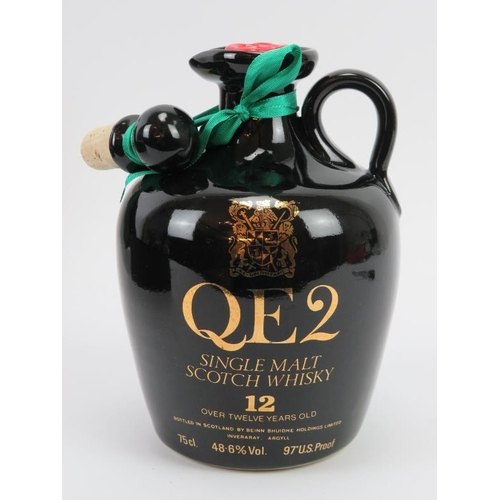 178 - A bottle of QE2 Single Malt Scotch Whisky. With presentation box. 75 cl / 48.6 %. Condition report: ... 