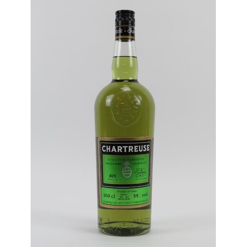 180 - A bottle of Green Chartreuse liqueur. 100 cl / 55 %.Condition report: Seal intact.