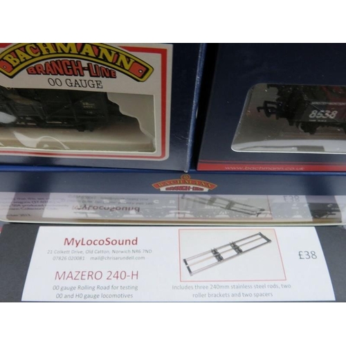 209 - Toys and Models: Twelve boxed Bachmann 00 gauge wagons and a MyLocoSound Mazero Rolling Road testing... 