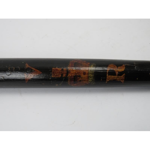 285 - A Victorian period turned and painted wood truncheon. Bearing Queen Victoria’s Royal VR cipher. 44.5... 