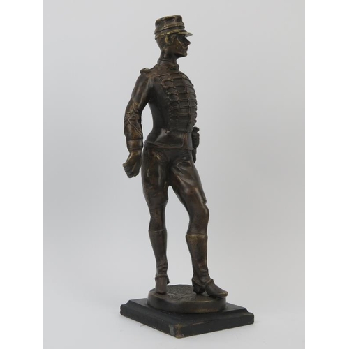 54 - A bronze statue of a French military officer after a sculpture by Benedict Benoit Rougelet, 20th cen... 