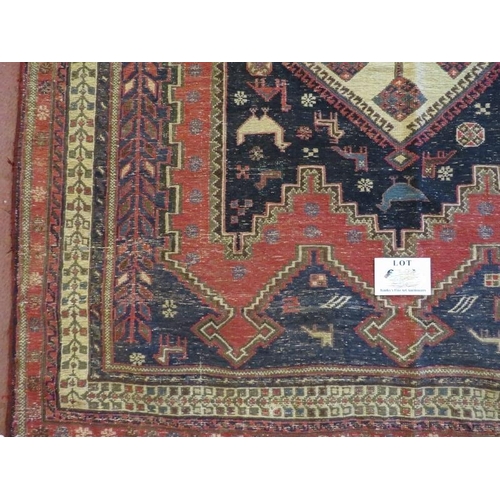 907 - A central Persian Sumak Kilim rug, four interlocking diamond pattern to centre, cream on blue & red.... 