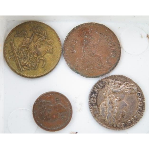 263 - A mixed group of collectable items. Notable items included are a Westminster ladies compact, a pair ... 