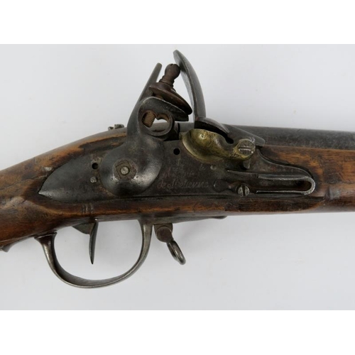 43 - A French flintlock infantry musket, late 18th century. Steel lock inscribed 'Mre imp de St. etienne'... 